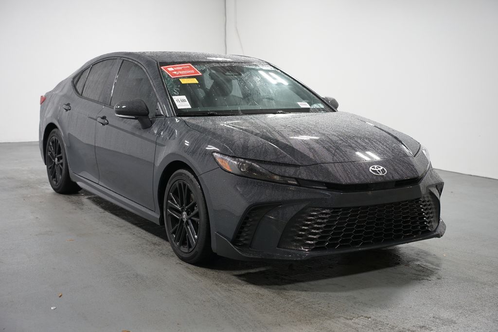 Thumbnail: 2025 Toyota Camry - 3