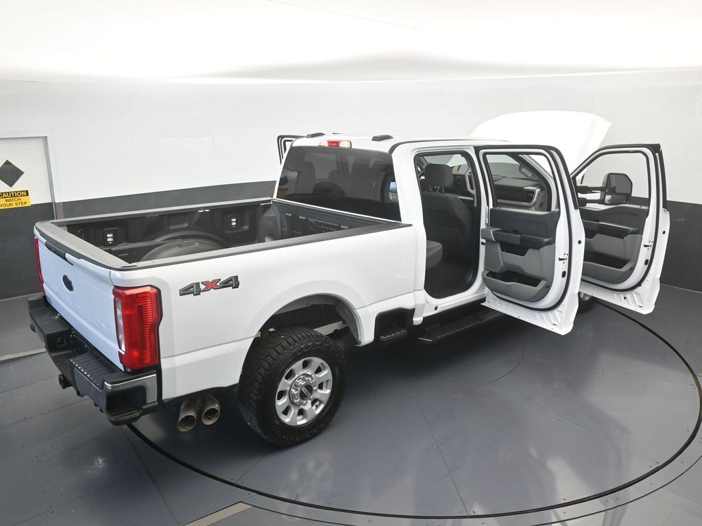 Used 2024 Oxford White Ford XLT image 66
