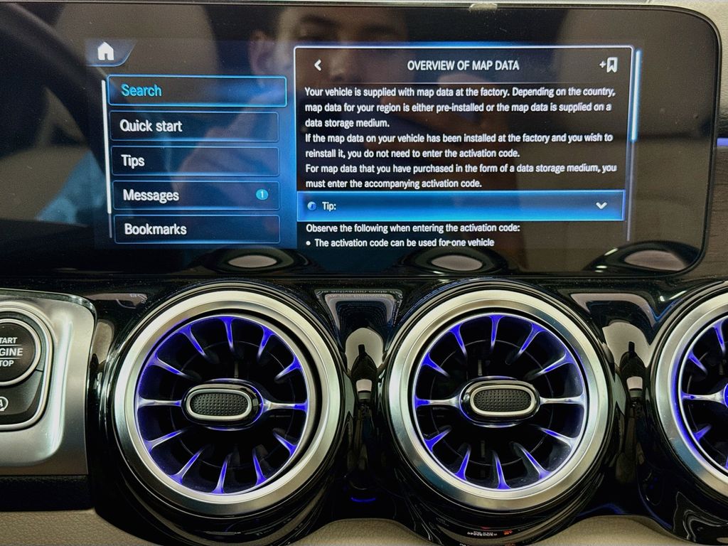 Thumbnail: 2023 Mercedes-Benz GLB - 13