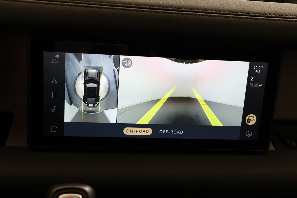 Thumbnail: 2023 Land Rover Defender - 22