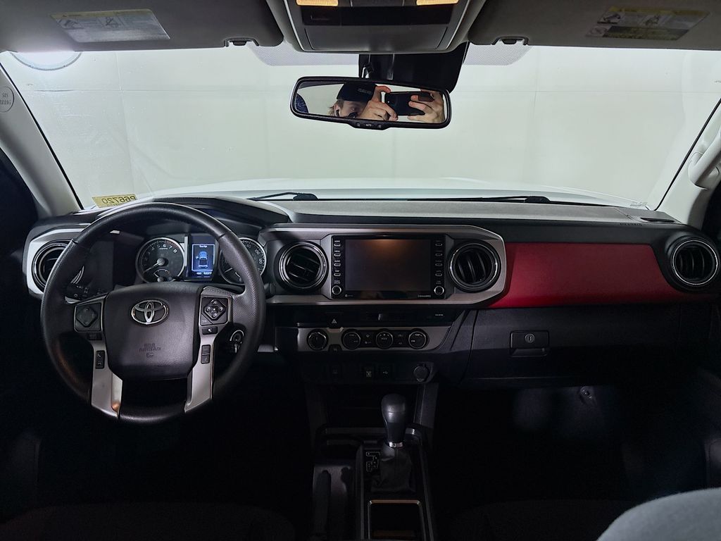 2022 Toyota Tacoma SR5
