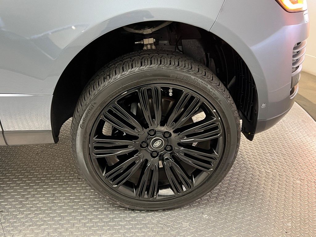 Thumbnail: 2021 Land Rover Range Rover - 13