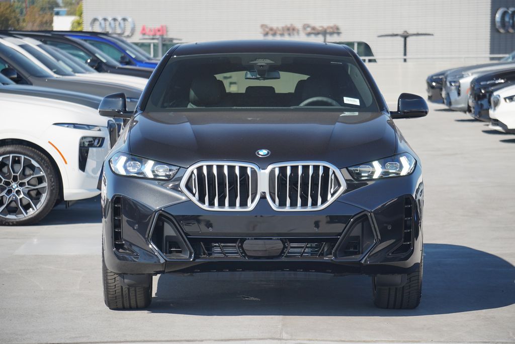 2025 BMW X6 xDrive40i 2