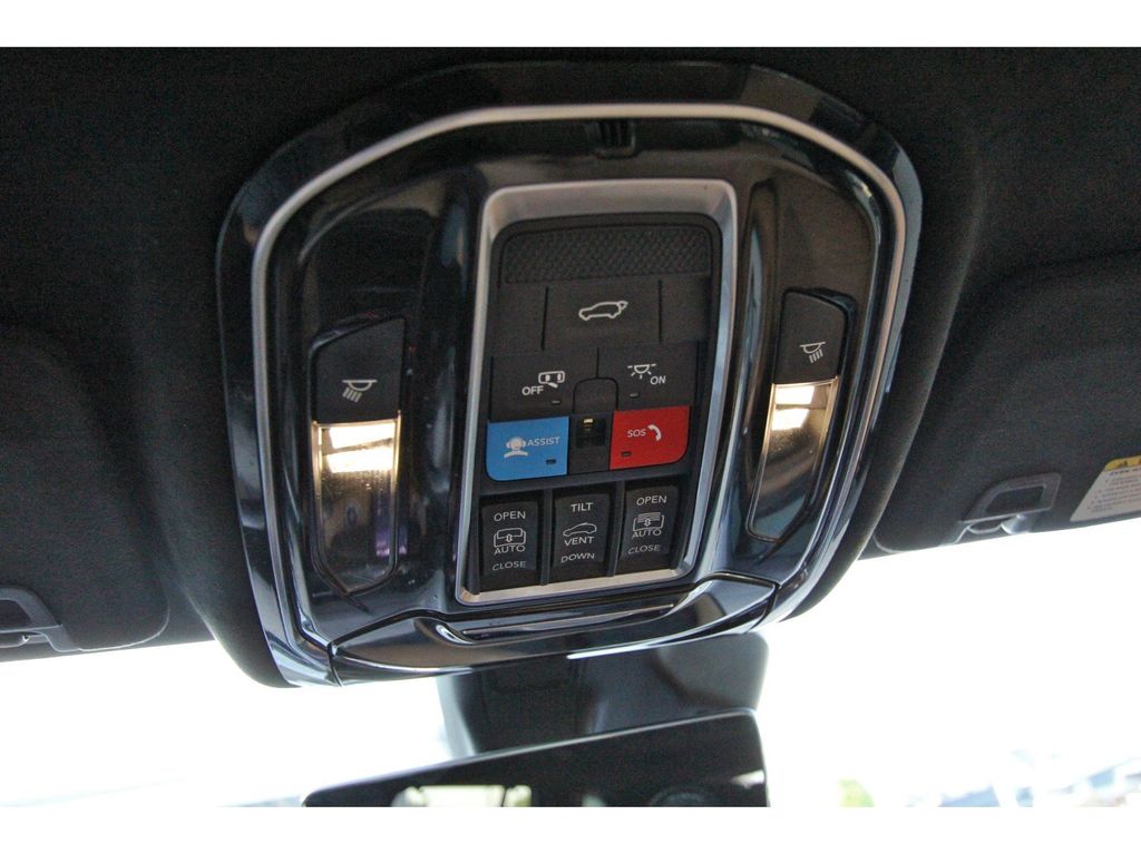 Used 2022 Jeep Grand Cherokee SUV