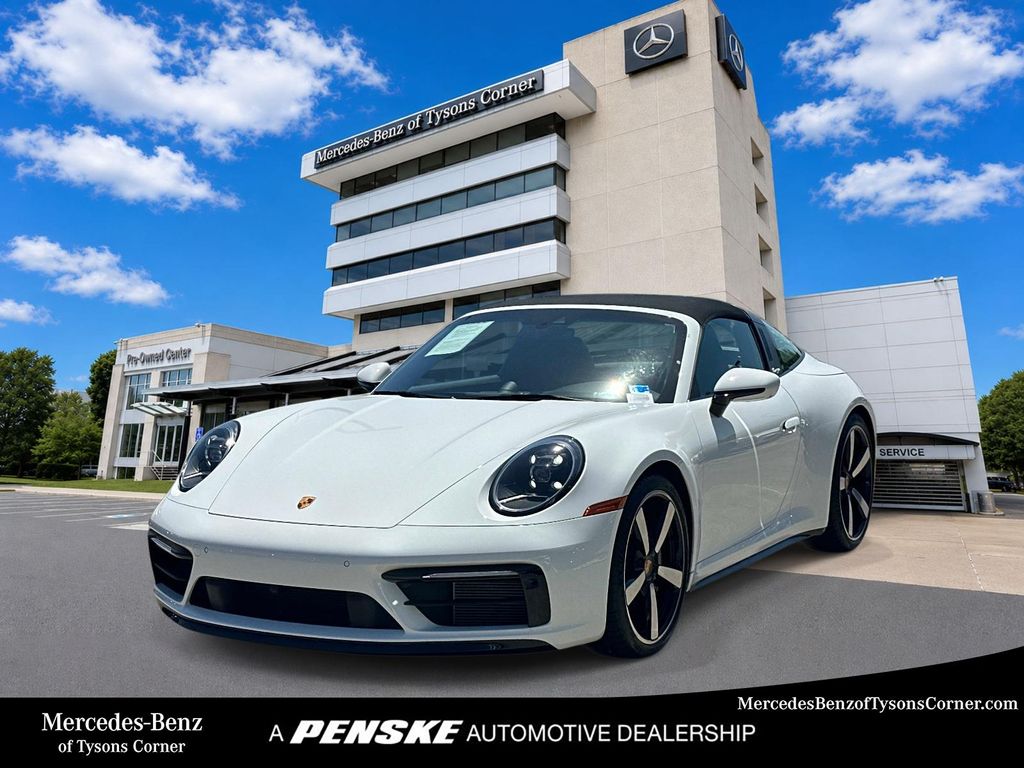 Thumbnail: 2024 Porsche 911 - 1
