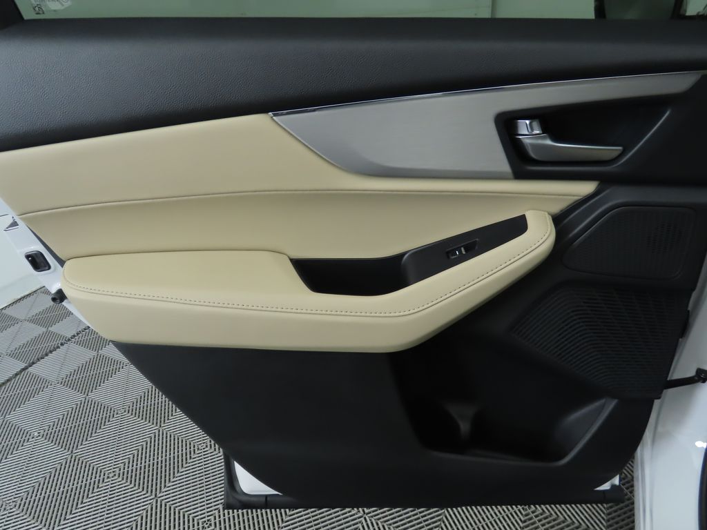 2025 Acura MDX Base 28