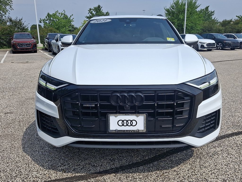 Thumbnail: 2021 Audi Q8 - 2