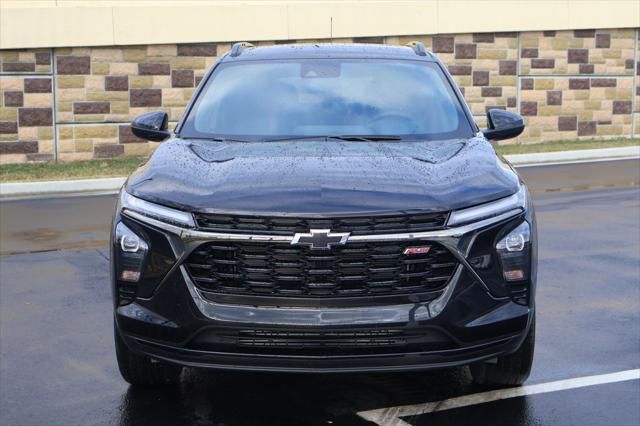 Thumbnail: 2026 Chevrolet Trax - 2