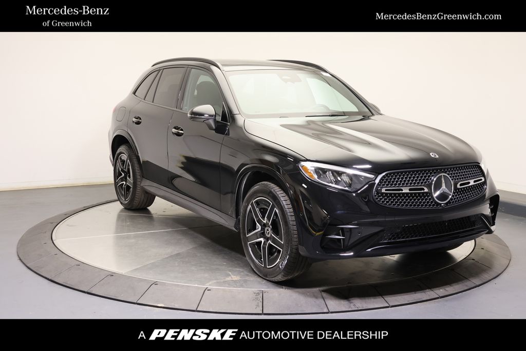Thumbnail: 2027 Mercedes-Benz GLC - 1
