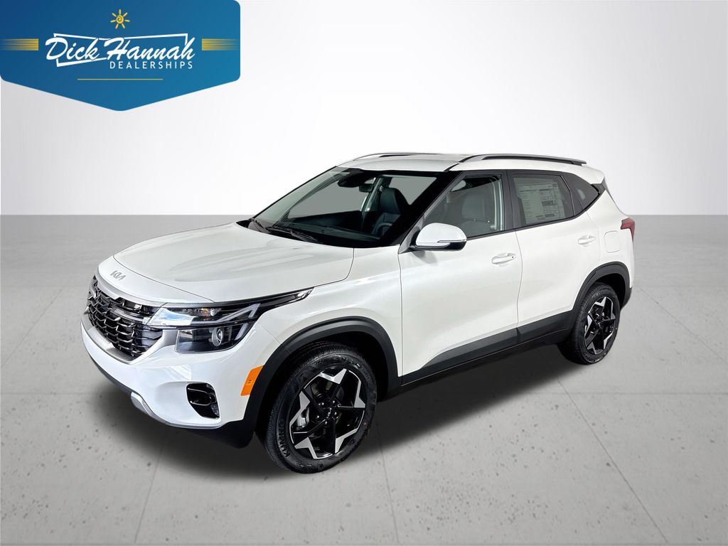 Snow White Pearl 2026 Kia Seltos S AWD SUV / Crossover All-Wheel Drive Continuously Variable Transmission