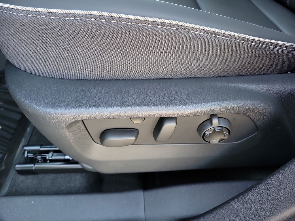2026 Buick Envision Avenir White at Brown Buick GMC