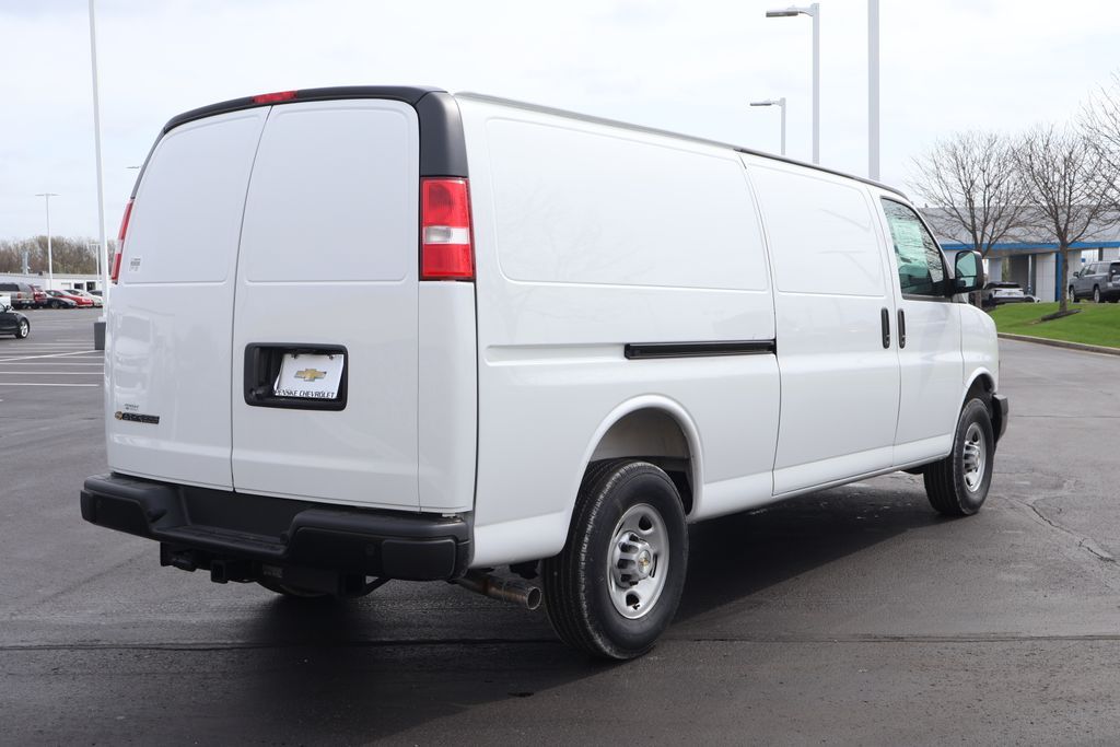Thumbnail: 2026 Chevrolet Express - 8