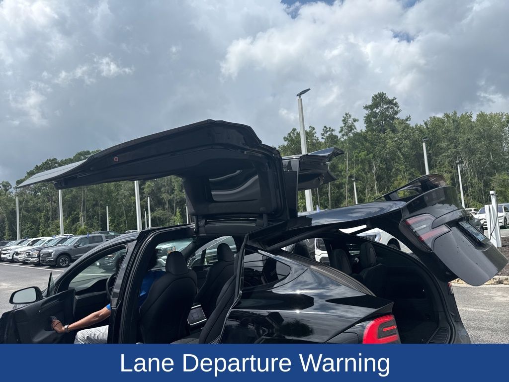 2023 Tesla Model X Plaid