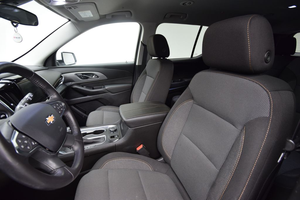 used 2020 Chevrolet Traverse car, priced at $20,000