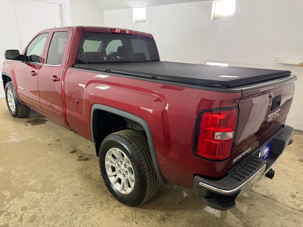 Photo 3 of 2018 GMC Sierra 1500 SLE