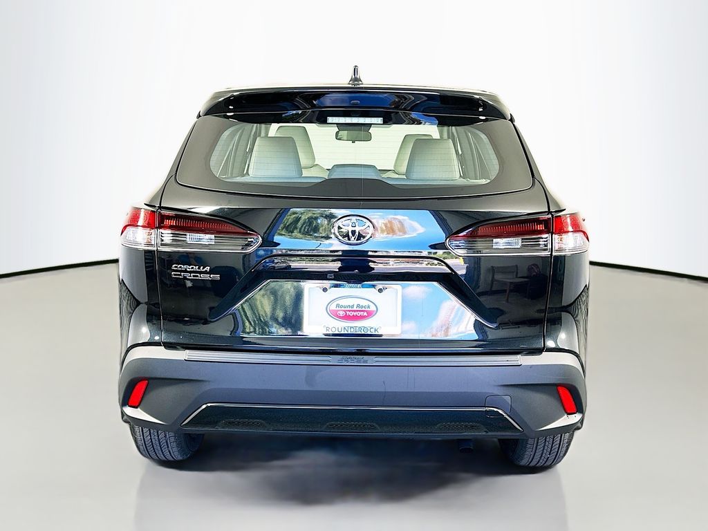 Thumbnail: 2026 Toyota Corolla Cross - 6
