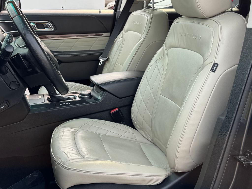 2016 Ford Explorer Platinum