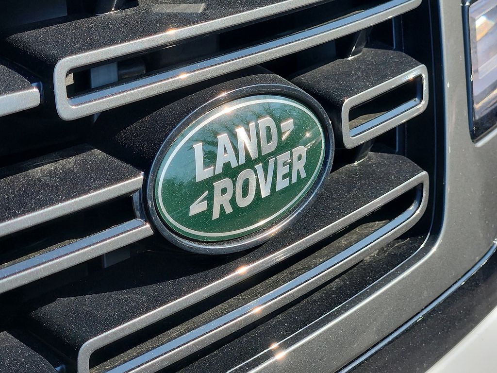 Thumbnail: 2026 Land Rover Range Rover - 11