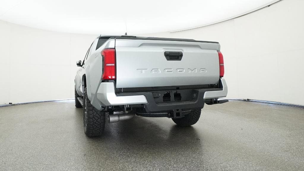 Thumbnail: 2025 Toyota Tacoma - 14