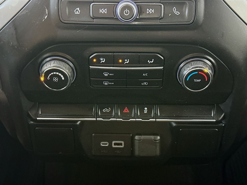 ChevroletSilverado 150018
