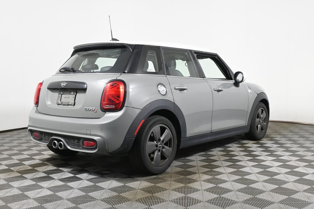 Thumbnail: 2021 MINI Cooper - 7