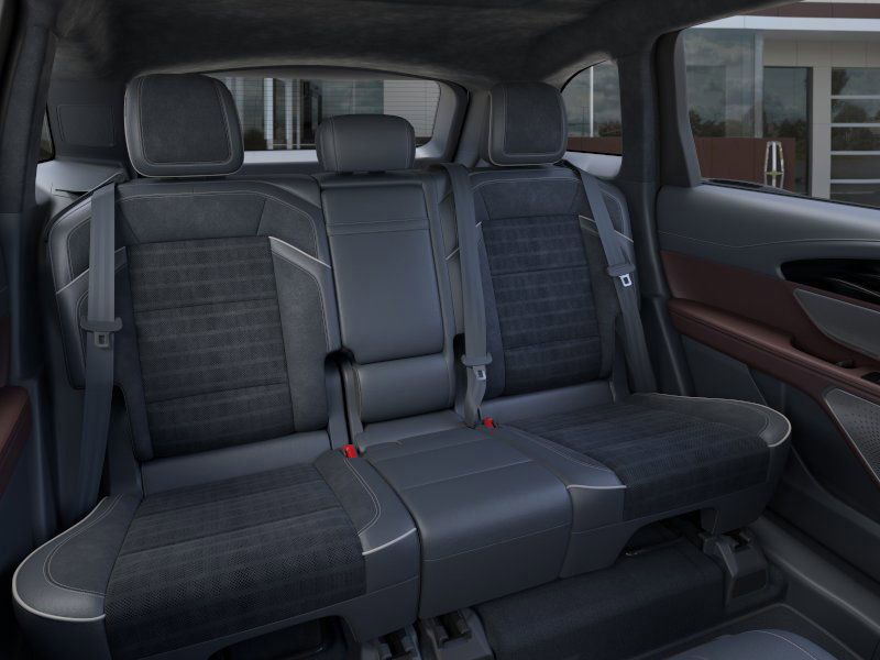 New 2026 White Platinum Clearcoat Metallic Lincoln Black Label image 11