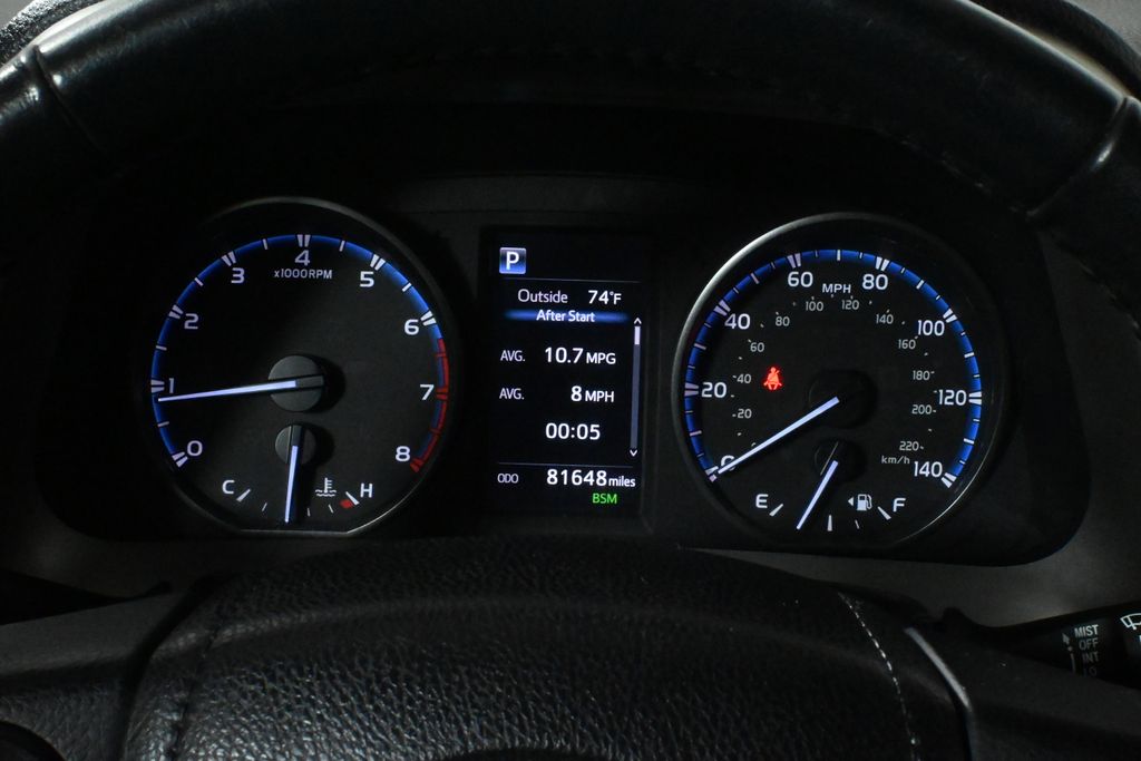 2018 Toyota RAV4 XLE 22