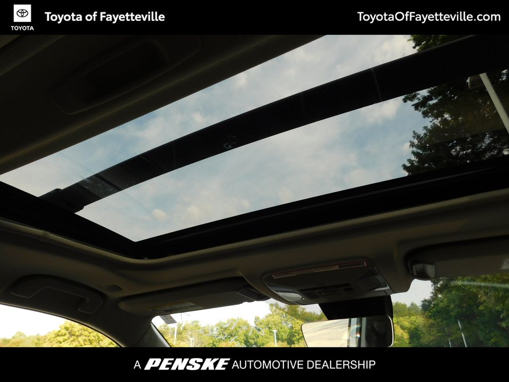 Thumbnail: 2023 Toyota RAV4 - 6