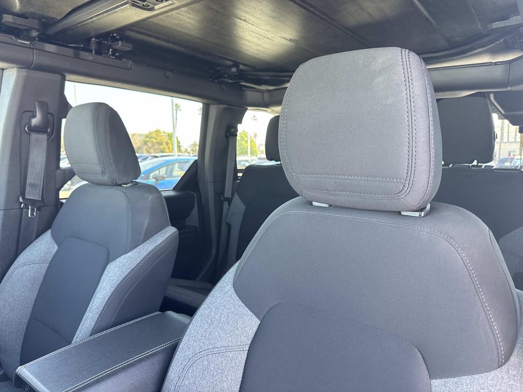 Used 2025 Ford Bronco Big Bend 4D Sport Utility