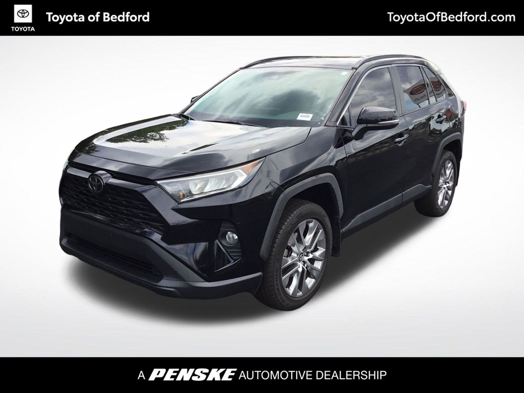 Thumbnail: 2020 Toyota RAV4 - 1