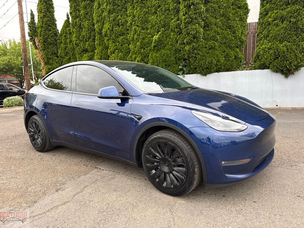 2023 Tesla Model Y Long Range AWD