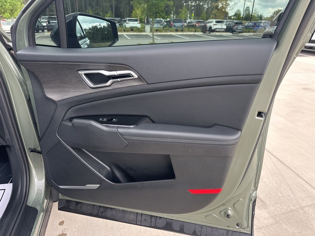 2024 Jungle Green Kia Sportage X-Line AWD SUV