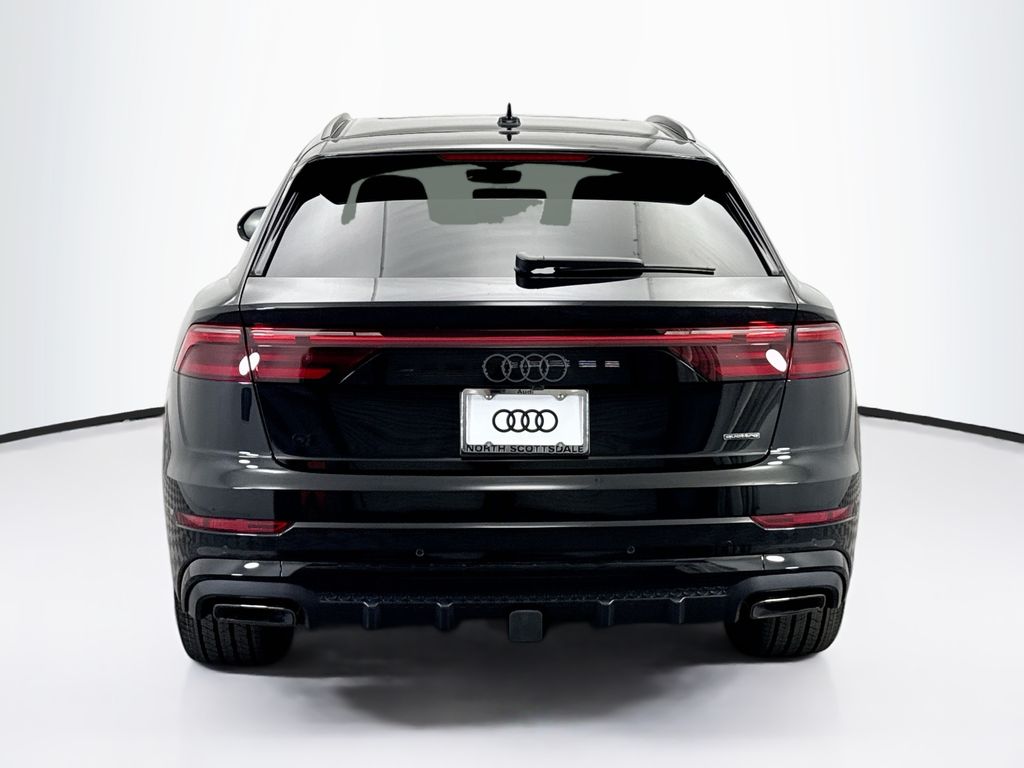 Thumbnail: 2026 Audi Q8 - 6