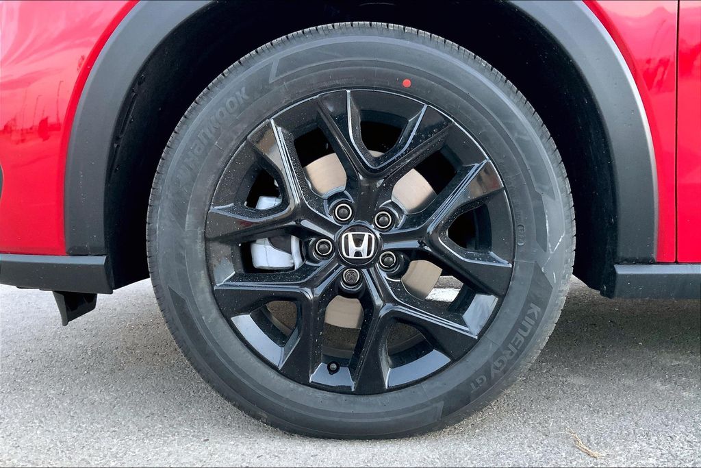 2025 Honda HR-V Sport 12