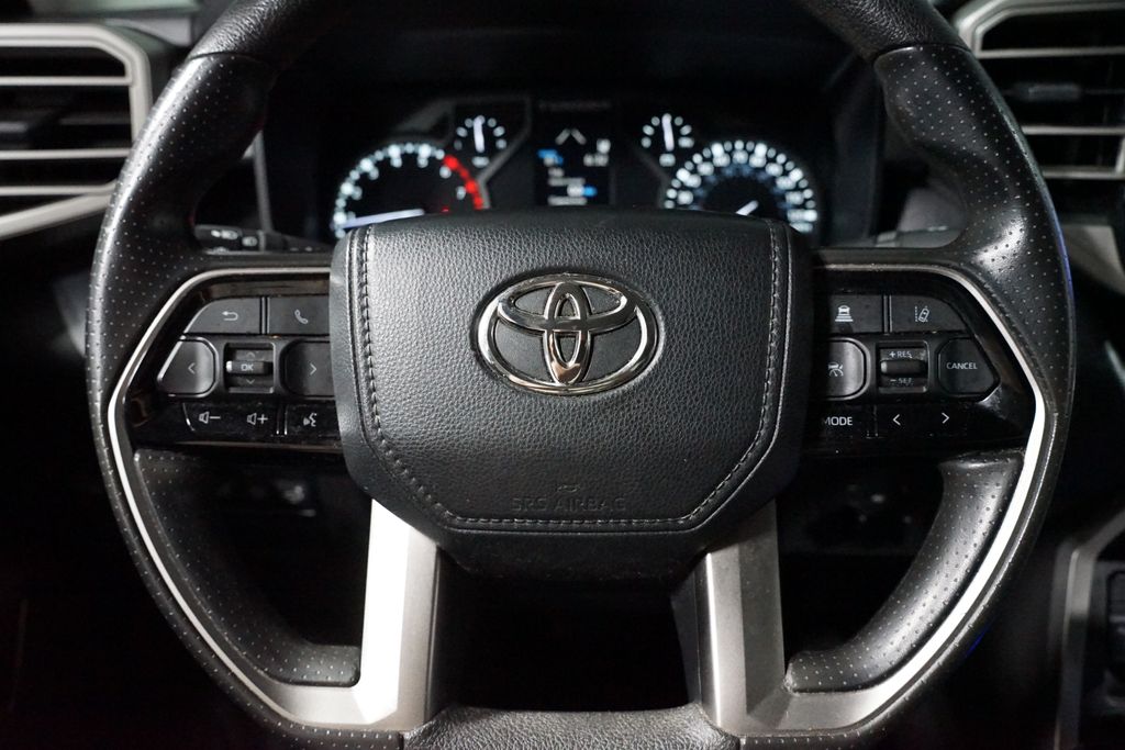Thumbnail: 2024 Toyota Tundra - 13