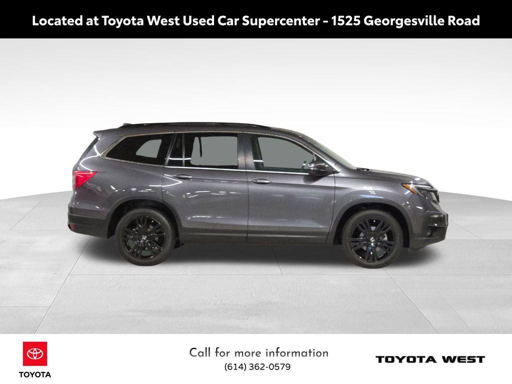 2022 Honda Pilot Special Edition photo 3