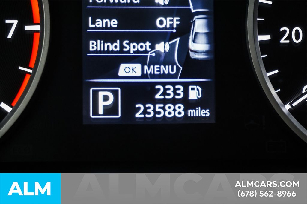 Used 2025 White Nissan S image 53