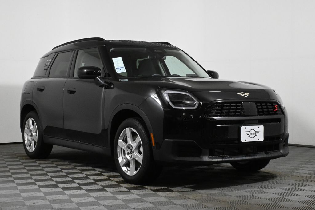 2025 MINI Cooper Countryman Base 9