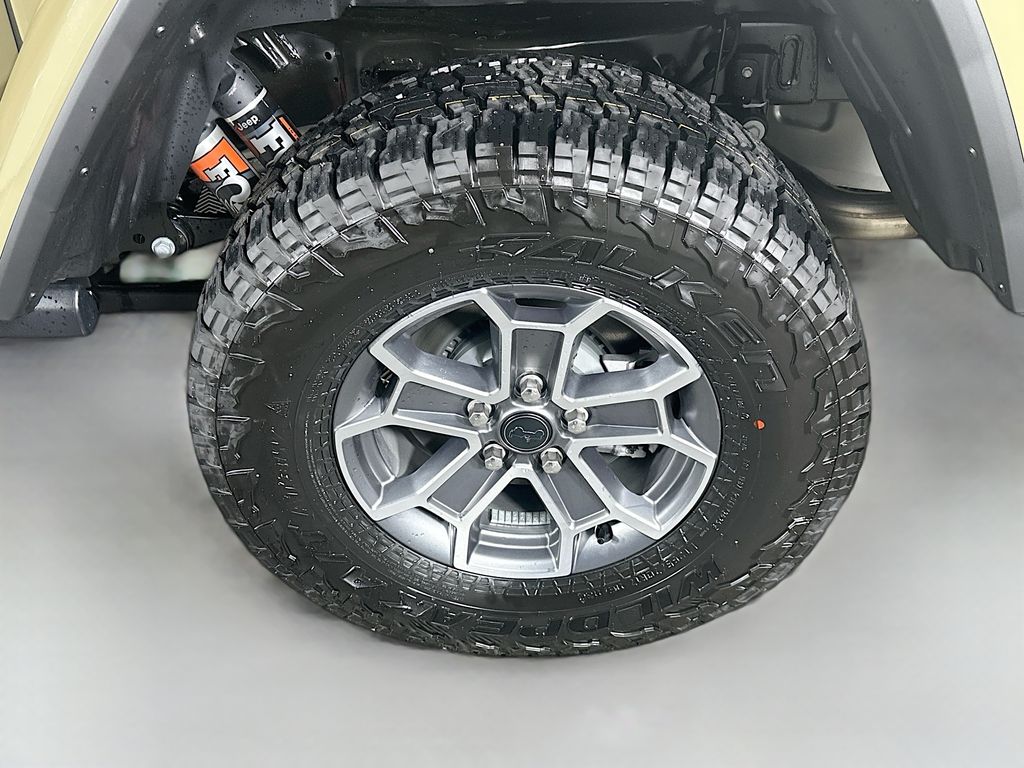 New 2026 Green Jeep Mojave image 16