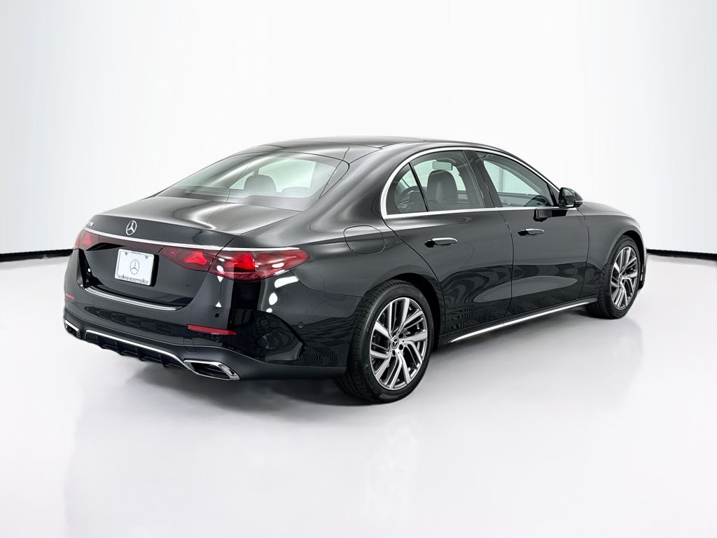Thumbnail: 2026 Mercedes-Benz E-Class - 5
