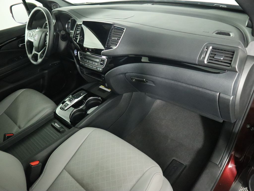 Thumbnail: 2021 Honda Passport - 17