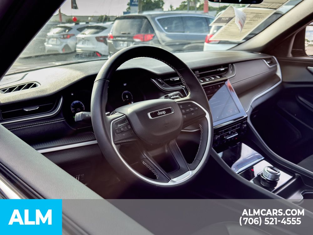 2025 Jeep Grand Cherokee Altitude - Photo 12