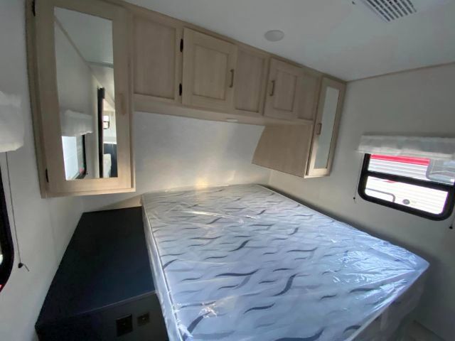 2024 White Prime Time Avenger 28DBS Travel Trailer