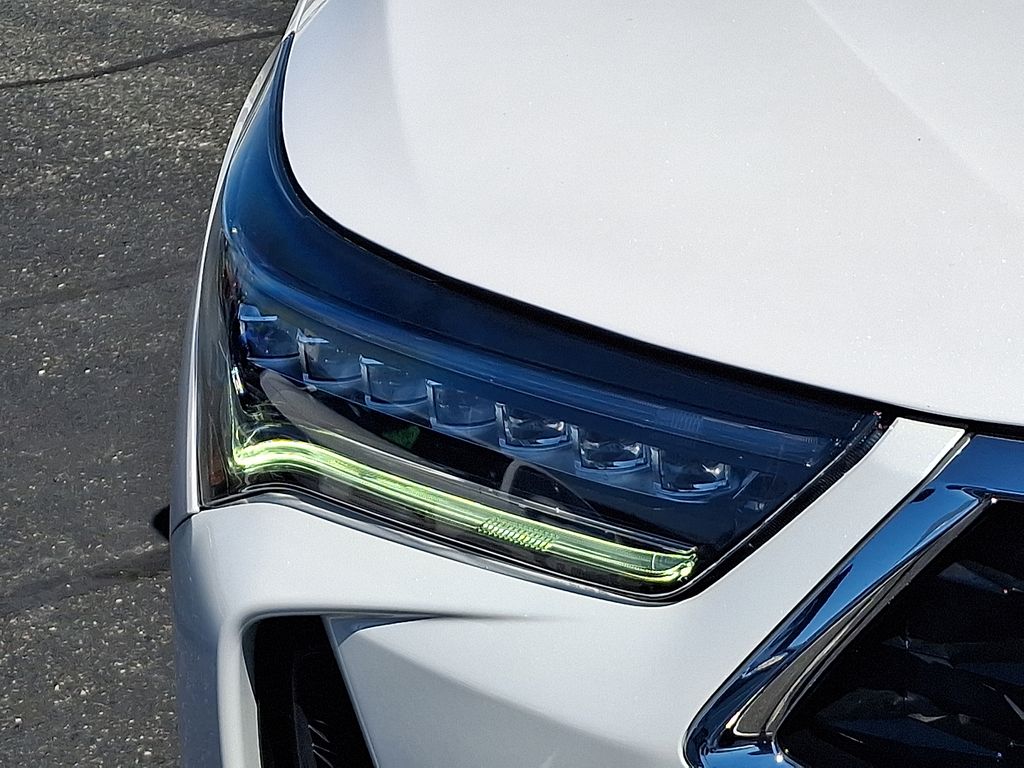 Thumbnail: 2023 Acura RDX - 9