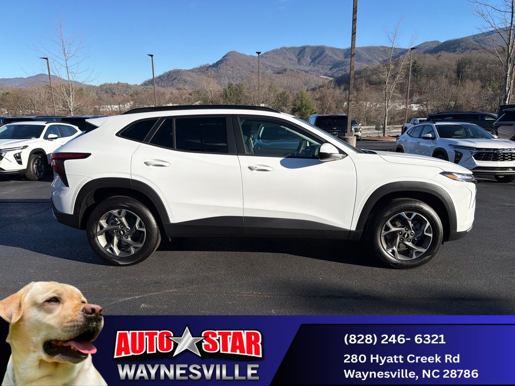 new 2025 Chevrolet Trax car, priced at $24,565