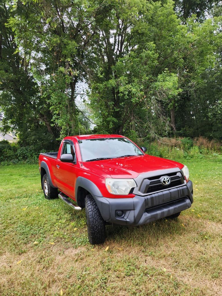 Barcelona Red Metallic 2013 Toyota Tacoma Pickup Truck Four-Wheel Drive 4-Speed Automatic Overdrive