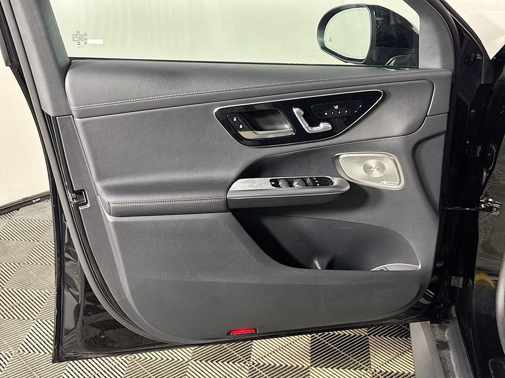 2023 Mercedes-Benz GLC GLC 300