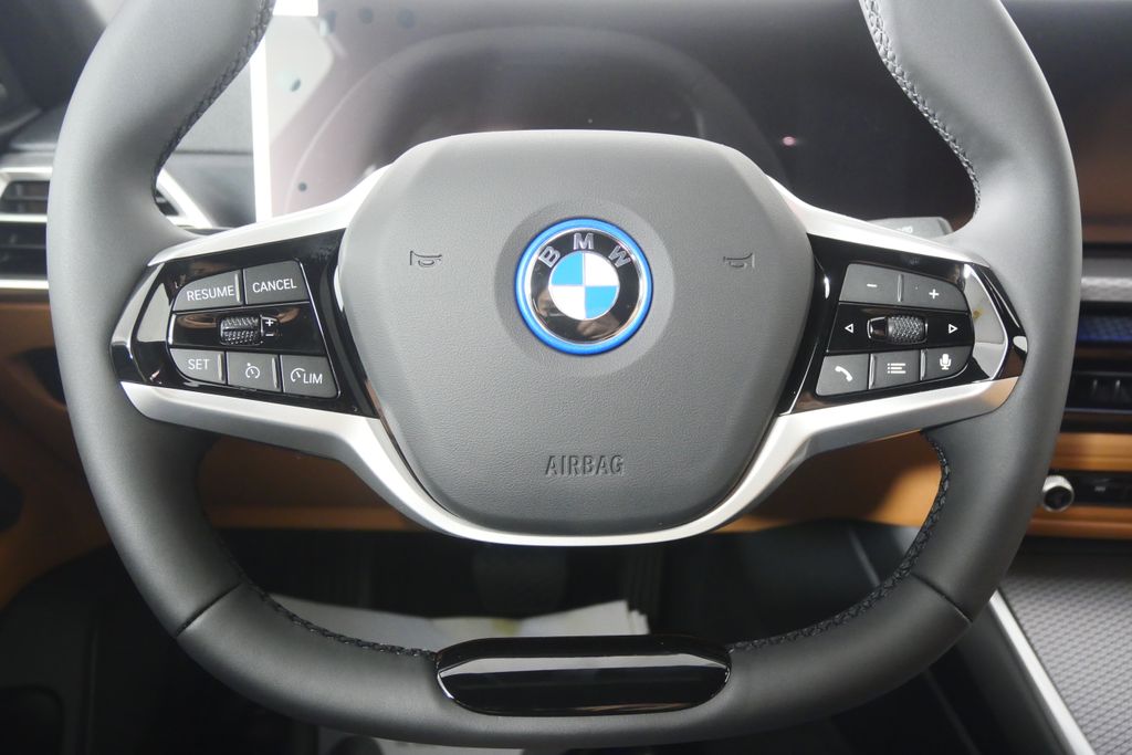 Thumbnail: 2026 BMW i4 - 19