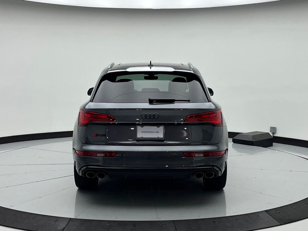Thumbnail: 2022 Audi SQ5 - 6