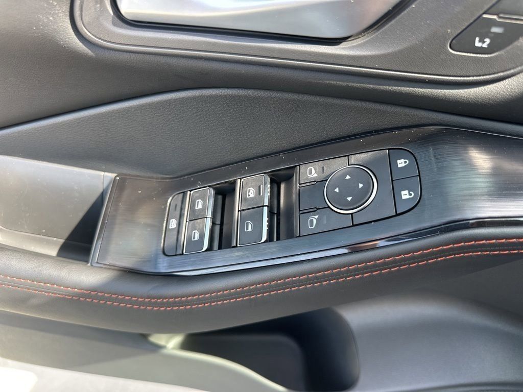 2025 Everest White Pearl Nissan Rogue Rock Creek AWD SUV